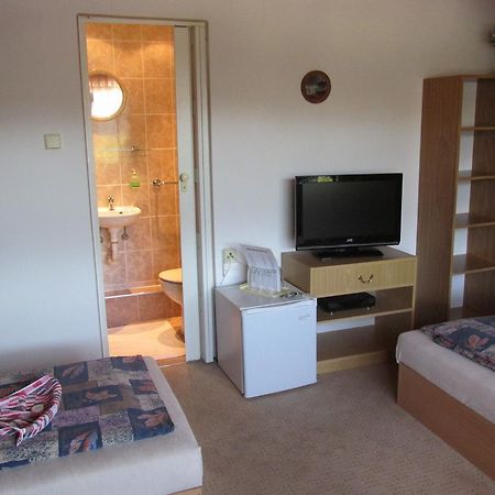 Pension U Vlasku Karlovy Vary Chambre photo